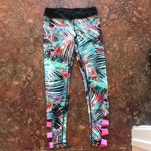 Gianni Bini Patterned Leggings